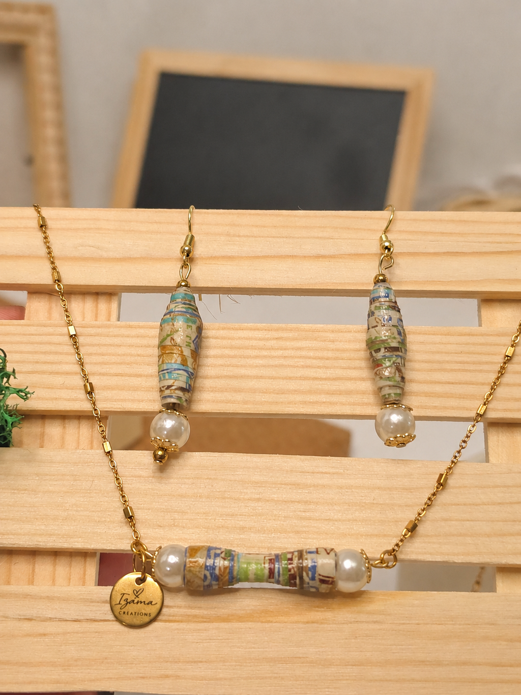 Chinchorreo Boricua — Paper Bead Necklace & Earring Set