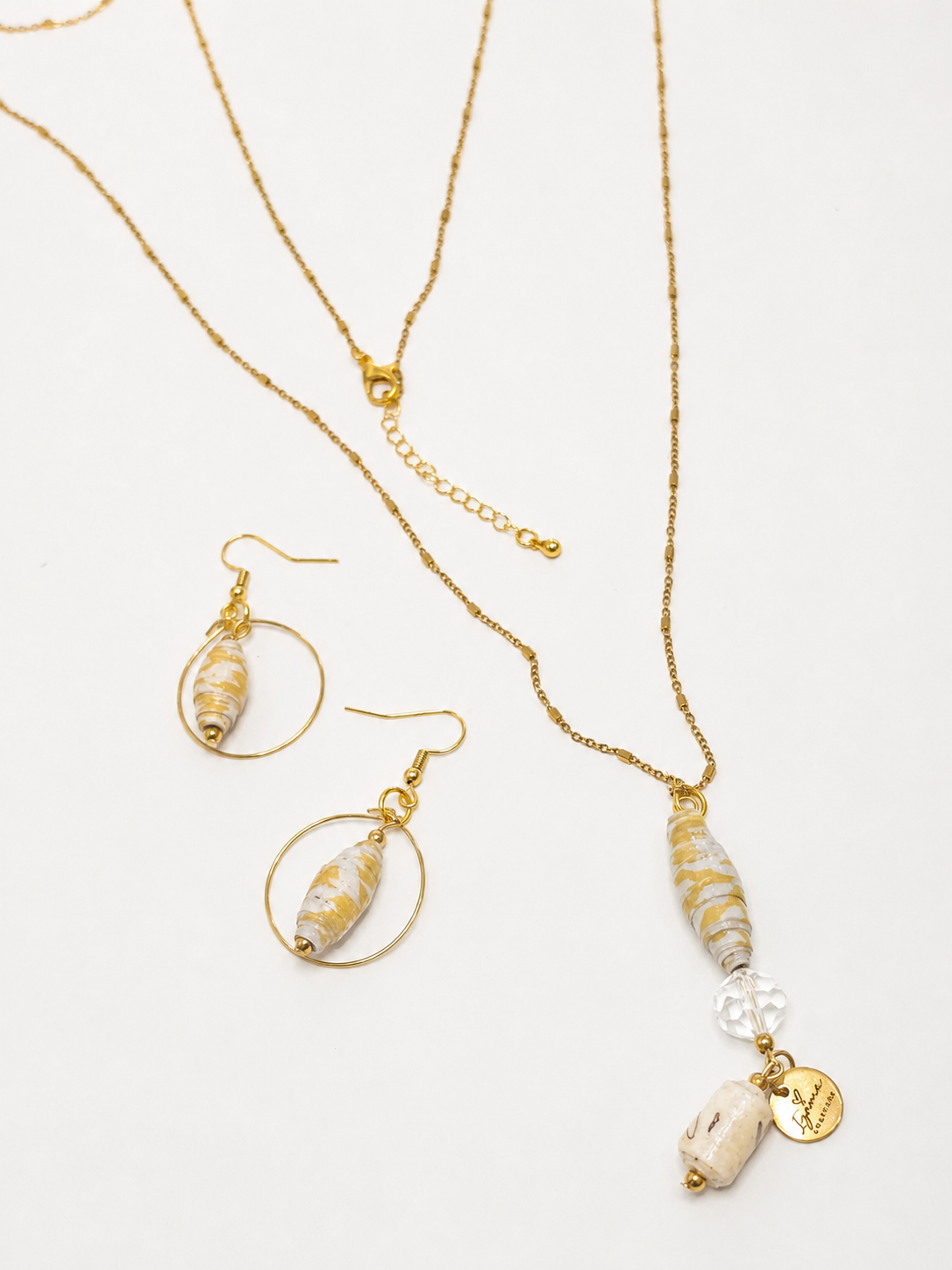 Brisa Dorada — Long Paper Bead Necklace & Earring Set