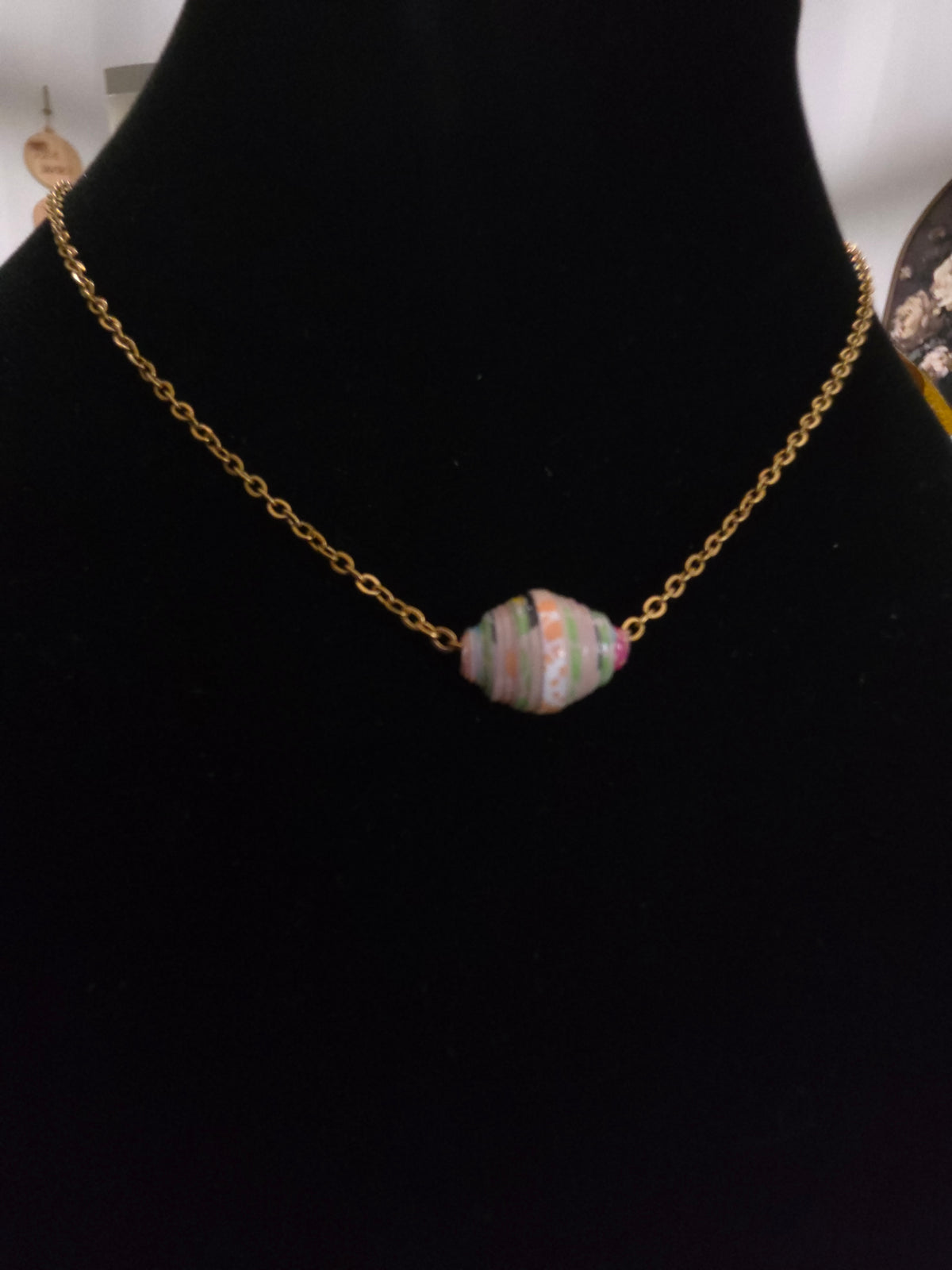 Acuarela de Papel – Recycled Paper Necklace