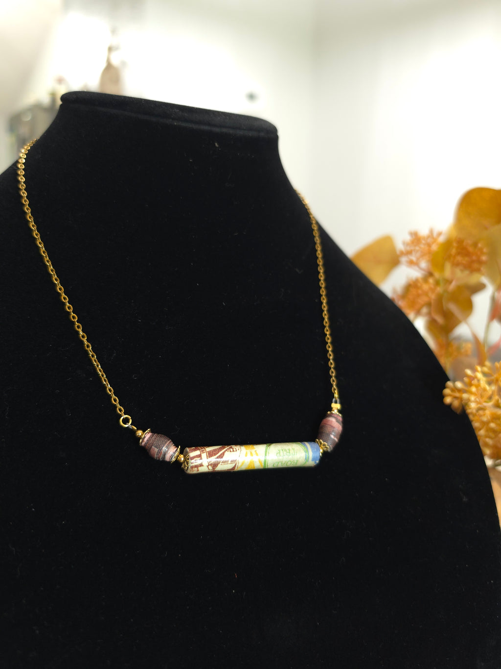 Historias de Papel – Recycled Paper Necklace